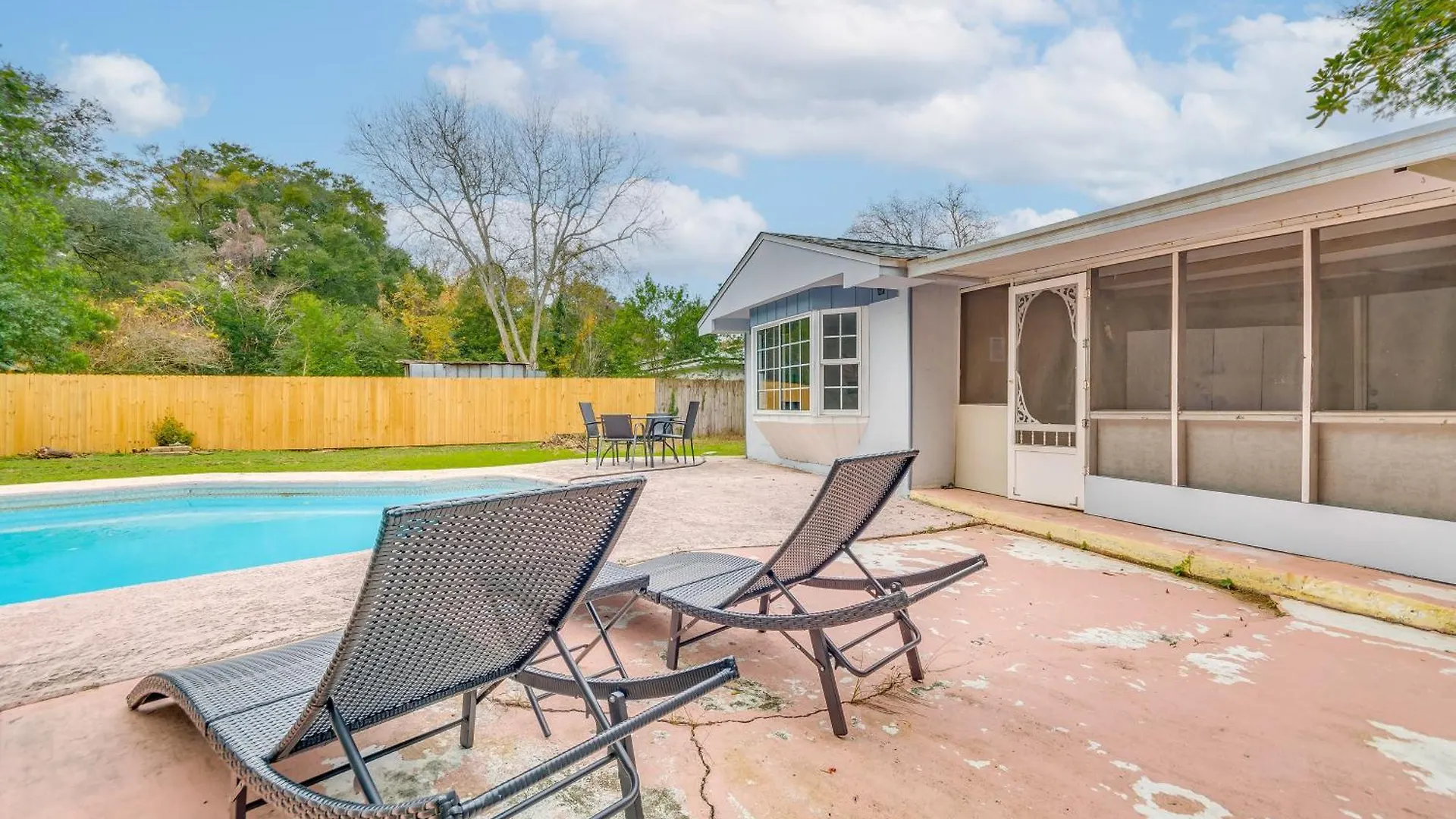 Holiday home Foosball Games And Al Fresco Dining Pensacola Home!