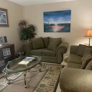  Holiday home Cozy Comfortable & Convenient